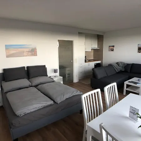 Apartment Nur 50m Zum Yachthafen Und 100m Zum